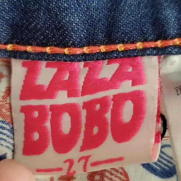 LalaBobo Light Wash Patched Lettered Y2K Jeans - Picture 6 of 10